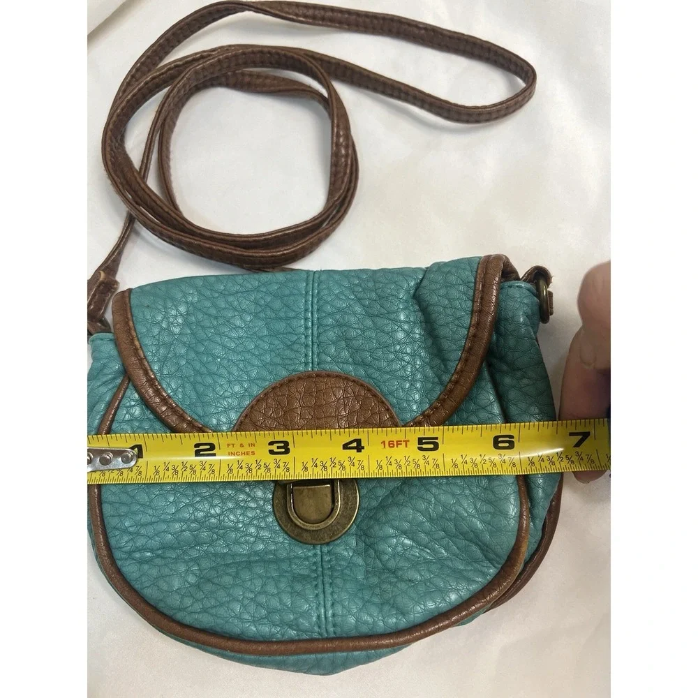 AMERICAN EAGLE OUTFITTERS Faux Pebbled Leather Small Crossbody Purse Green Y2K